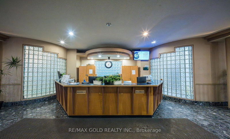 1112 - 35 Trailwood Drive