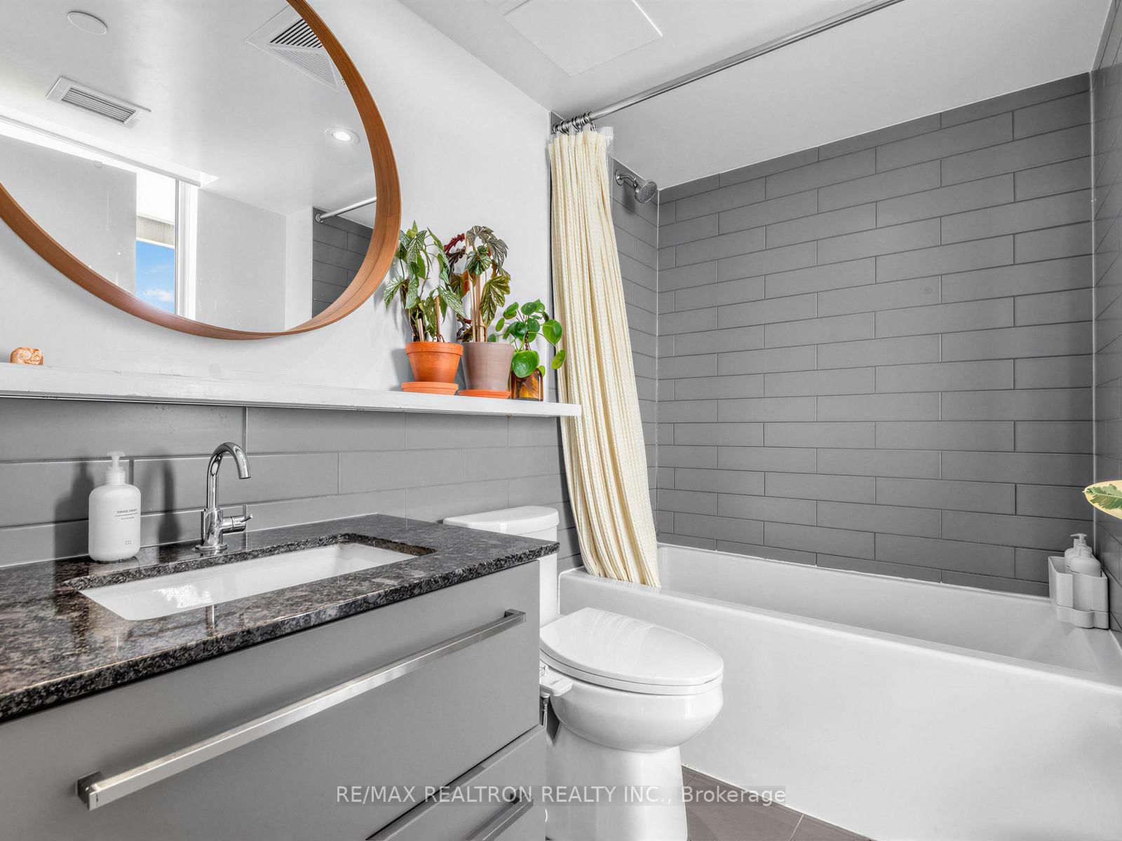 160 Flemington Road • #1005 • Toronto, ON photo 20