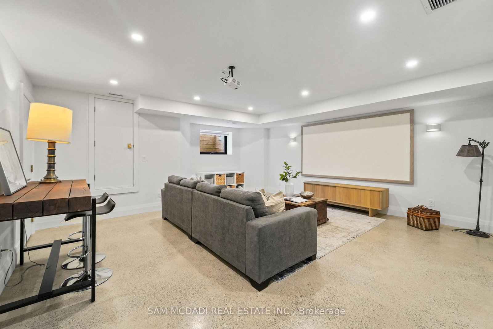 130 Lake Promenade • Toronto, ON photo 31