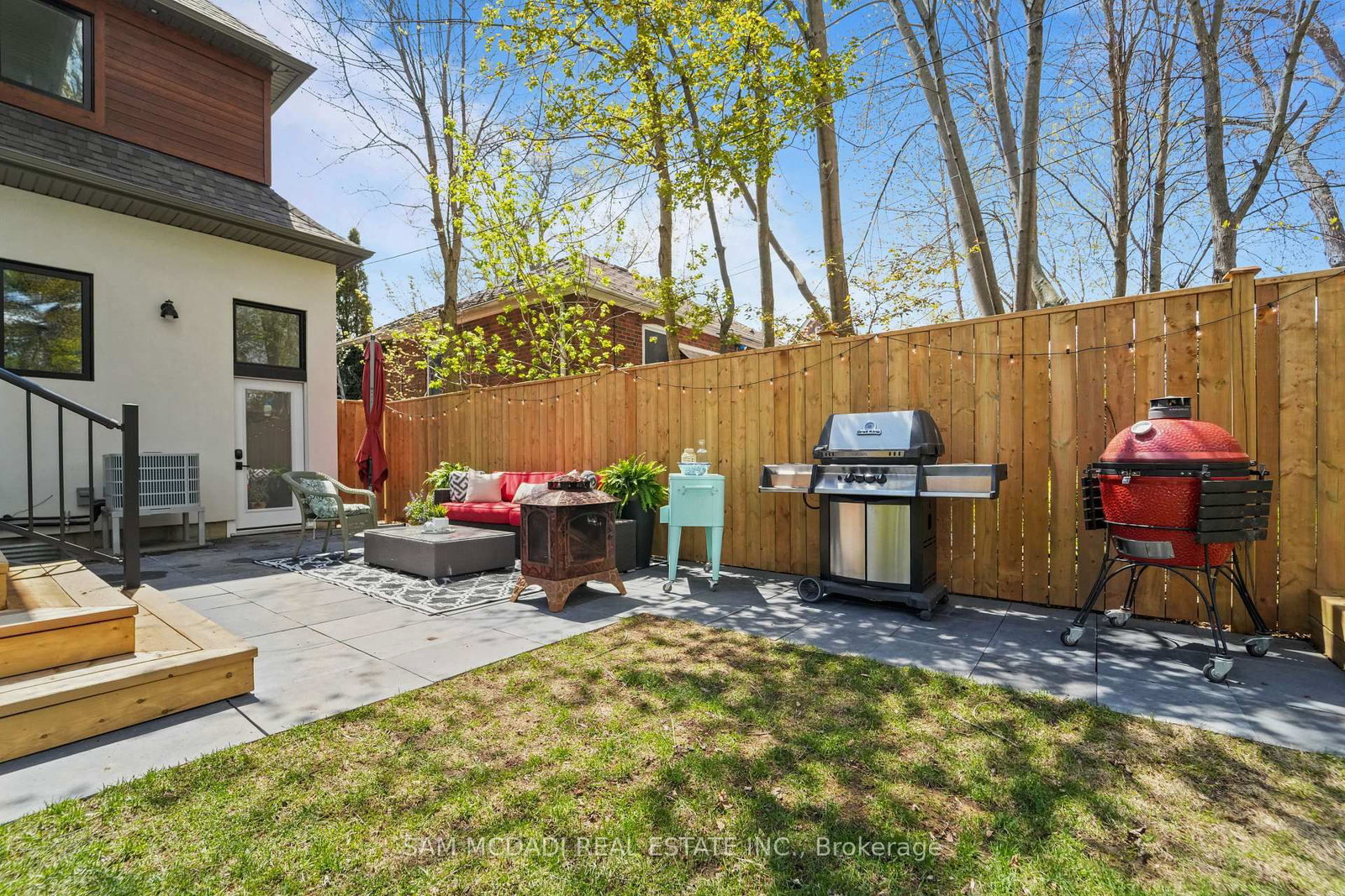 130 Lake Promenade • Toronto, ON photo 42