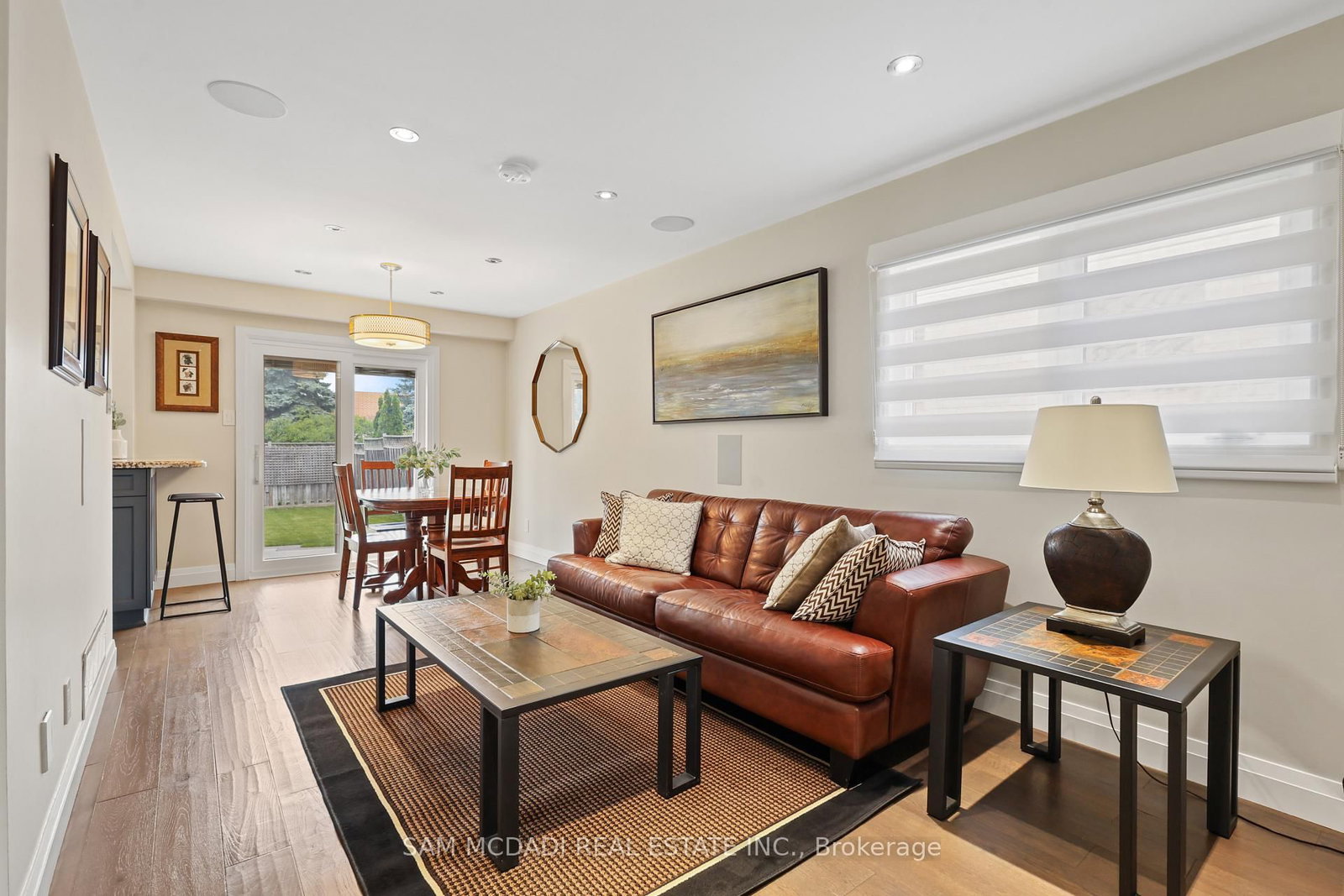 1541 Cuthbert Avenue • Mississauga, ON photo 13