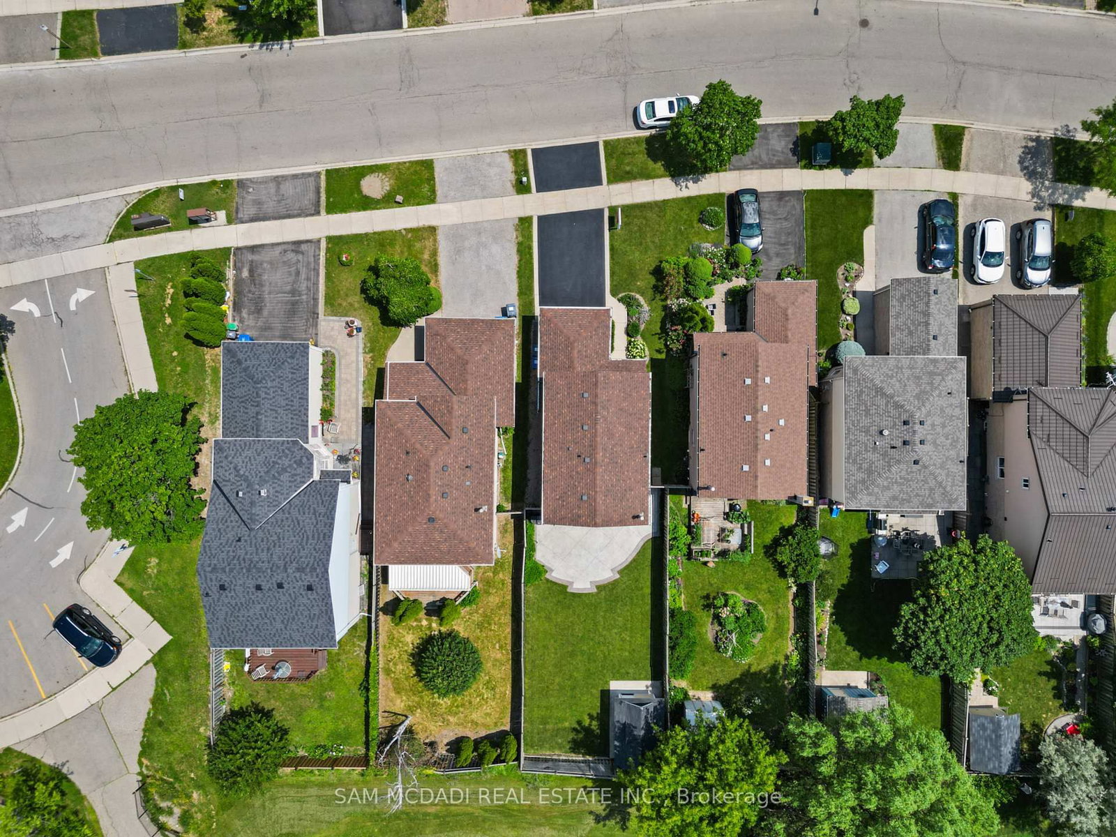 1541 Cuthbert Avenue • Mississauga, ON photo 41