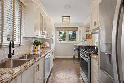 1541 Cuthbert Avenue • Mississauga, ON photo 8
