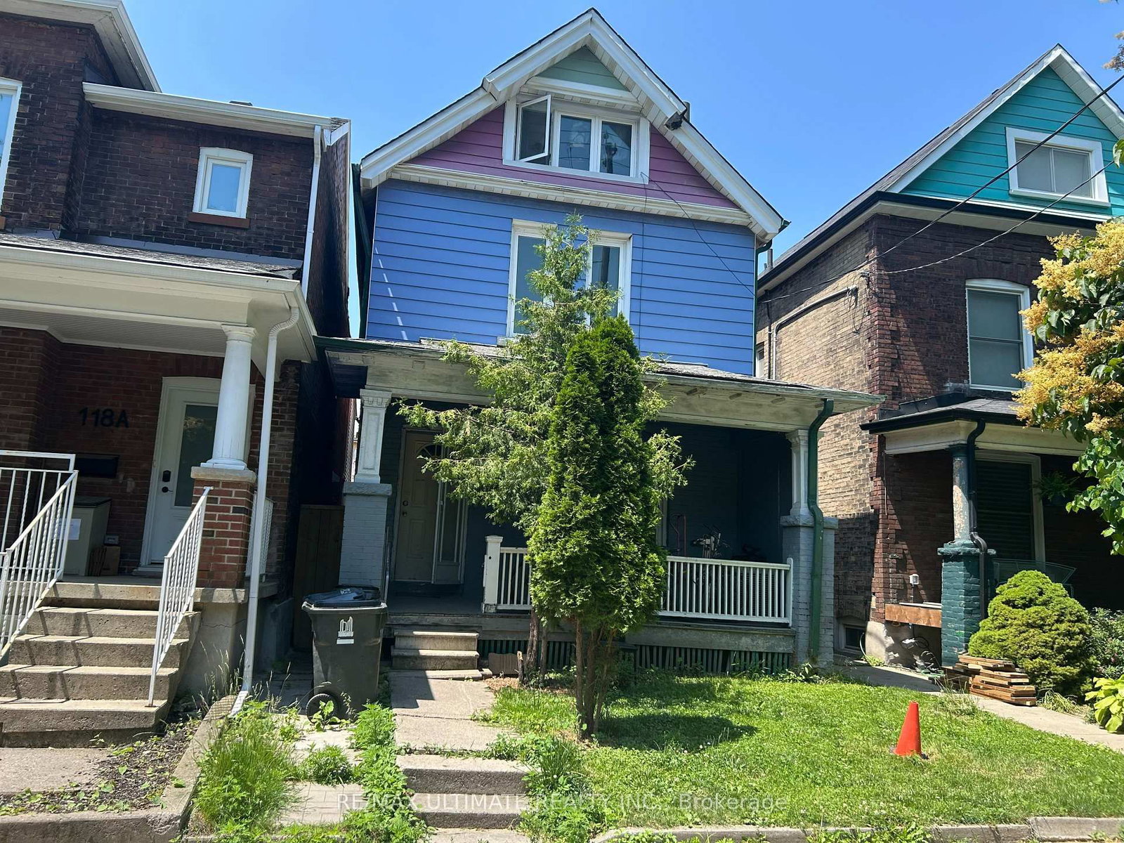 2nd Floor-120 Lansdowne Avenue, Toronto, ON