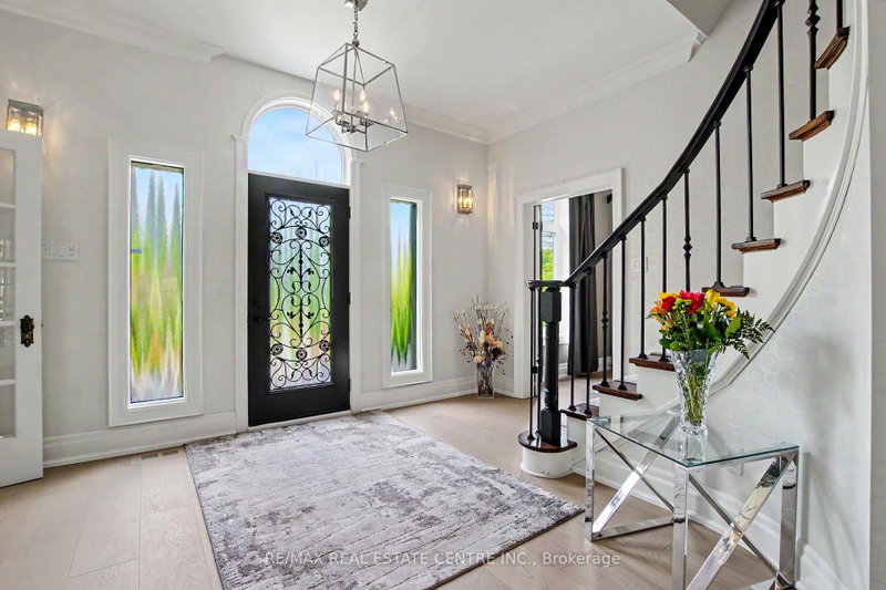 130 Crawford Crescent