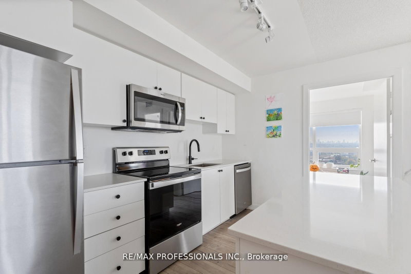 1603 - 10 Wilby Crescent