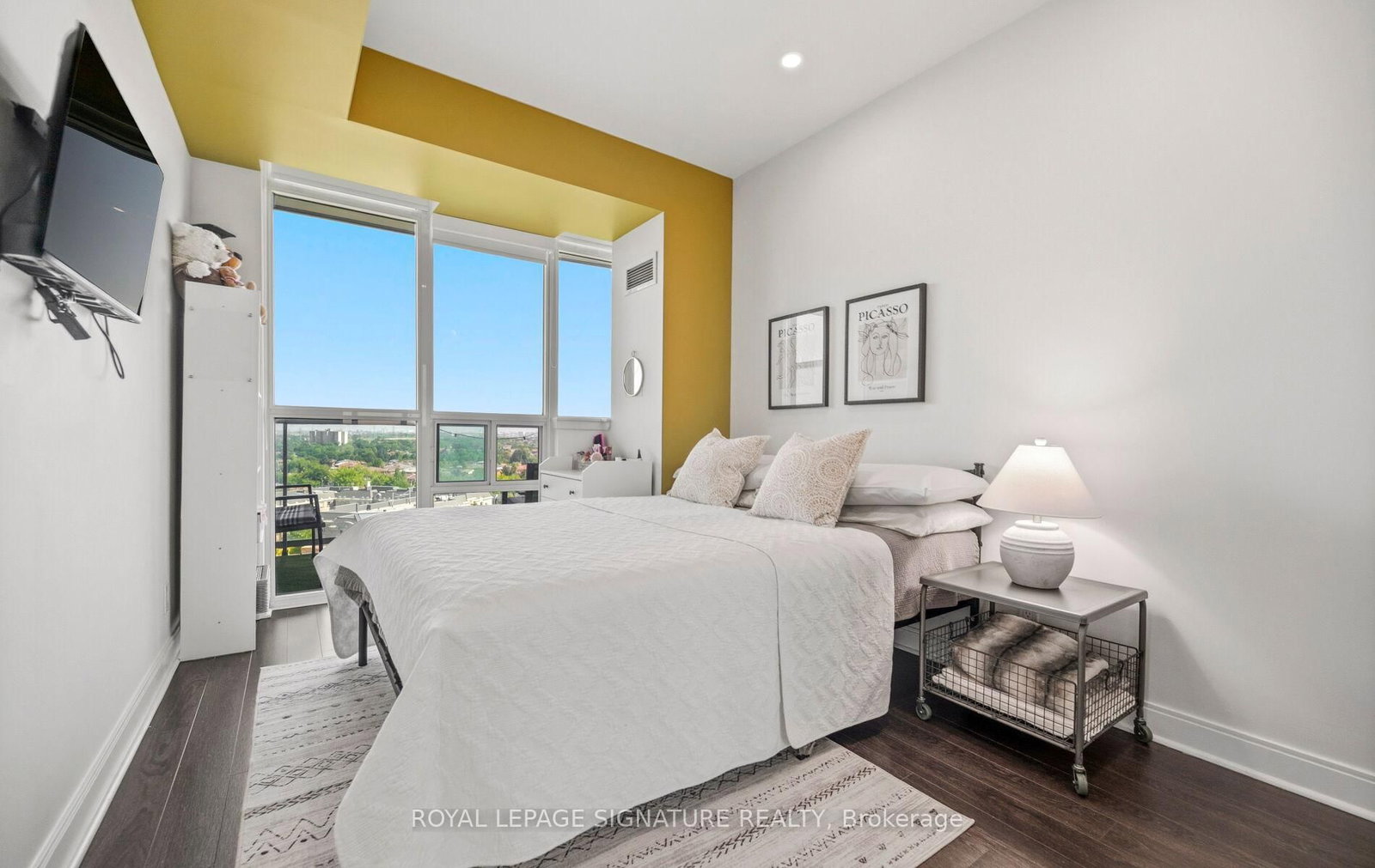 90 Absolute Avenue • #1301 • Mississauga, ON photo 13