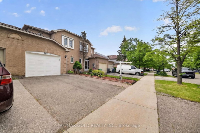 949 Blizzard Road