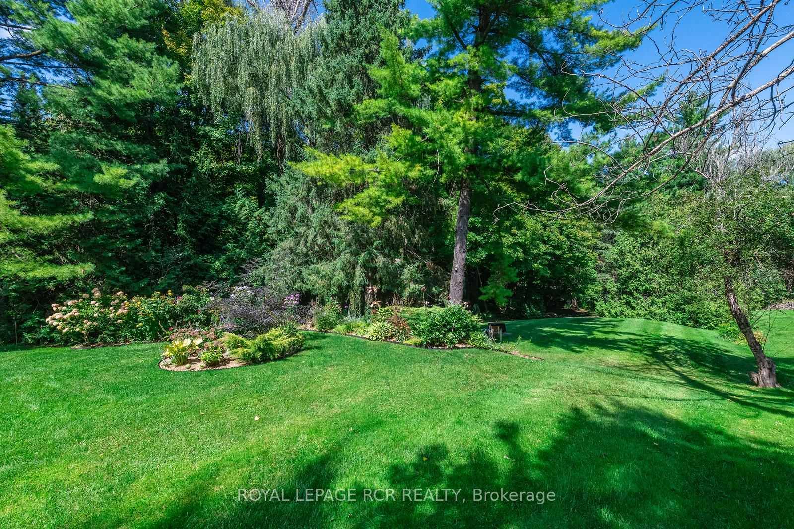 114 Kennedy Road • Caledon, ON photo 38