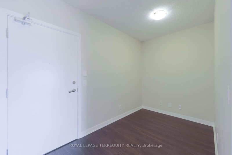 Room1