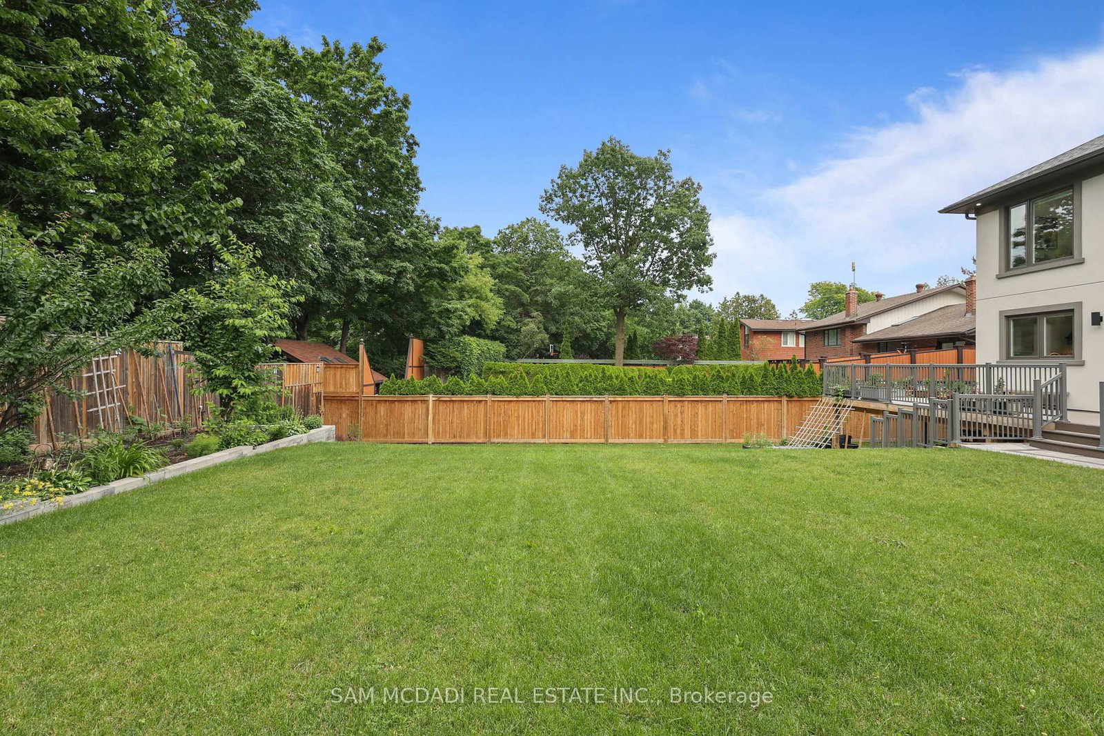 1750 Lincolnshire Boulevard • Mississauga, ON photo 44