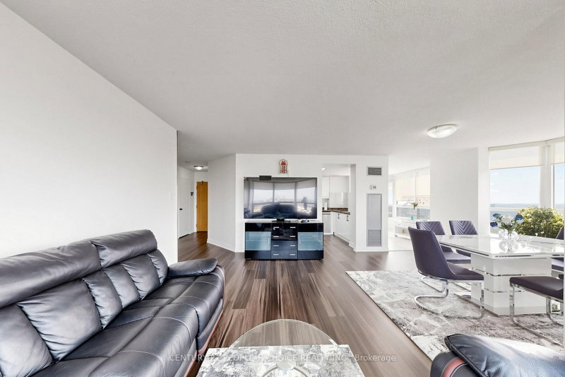 8 Lisa Brampton,ON L6T 4S6 — Photo 11