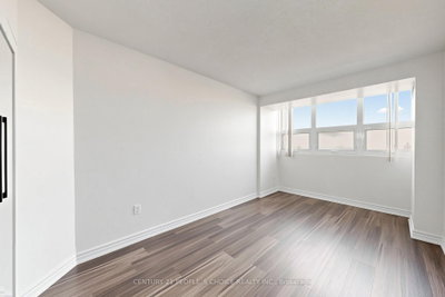 8 Lisa Brampton,ON L6T 4S6 — Photo 19