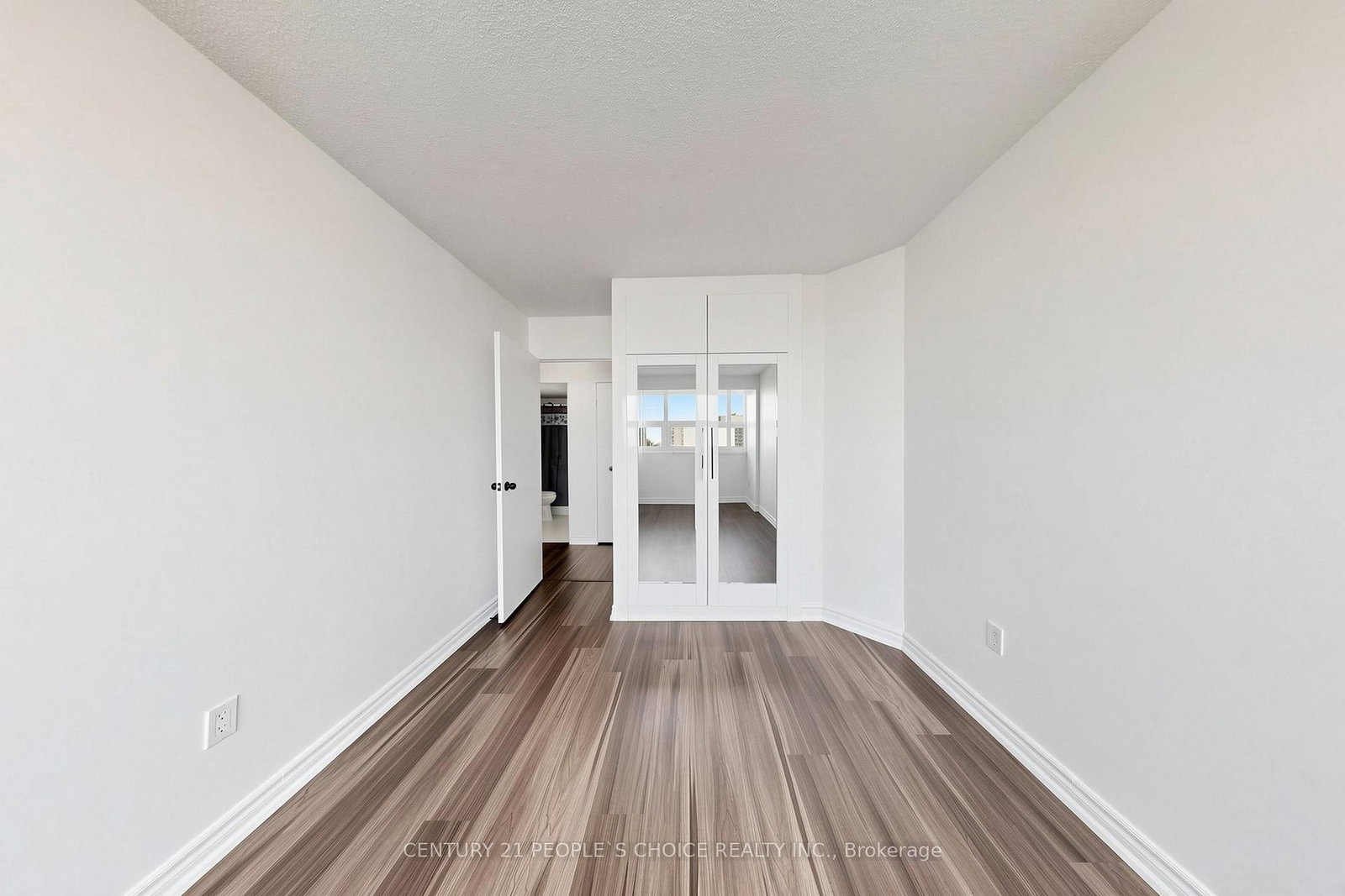8 Lisa Brampton,ON L6T 4S6 — Photo 20