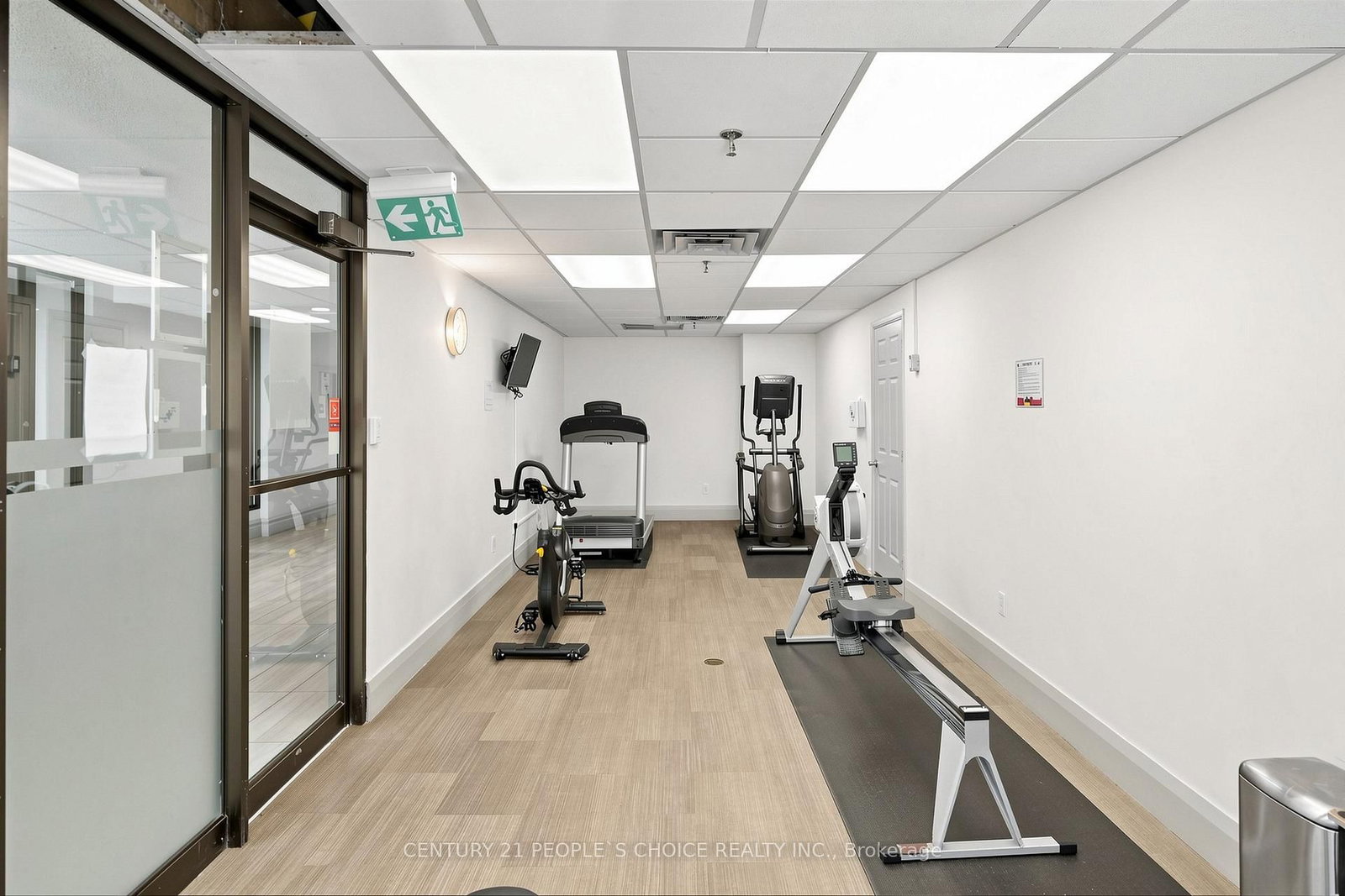 8 Lisa Brampton,ON L6T 4S6 — Photo 36