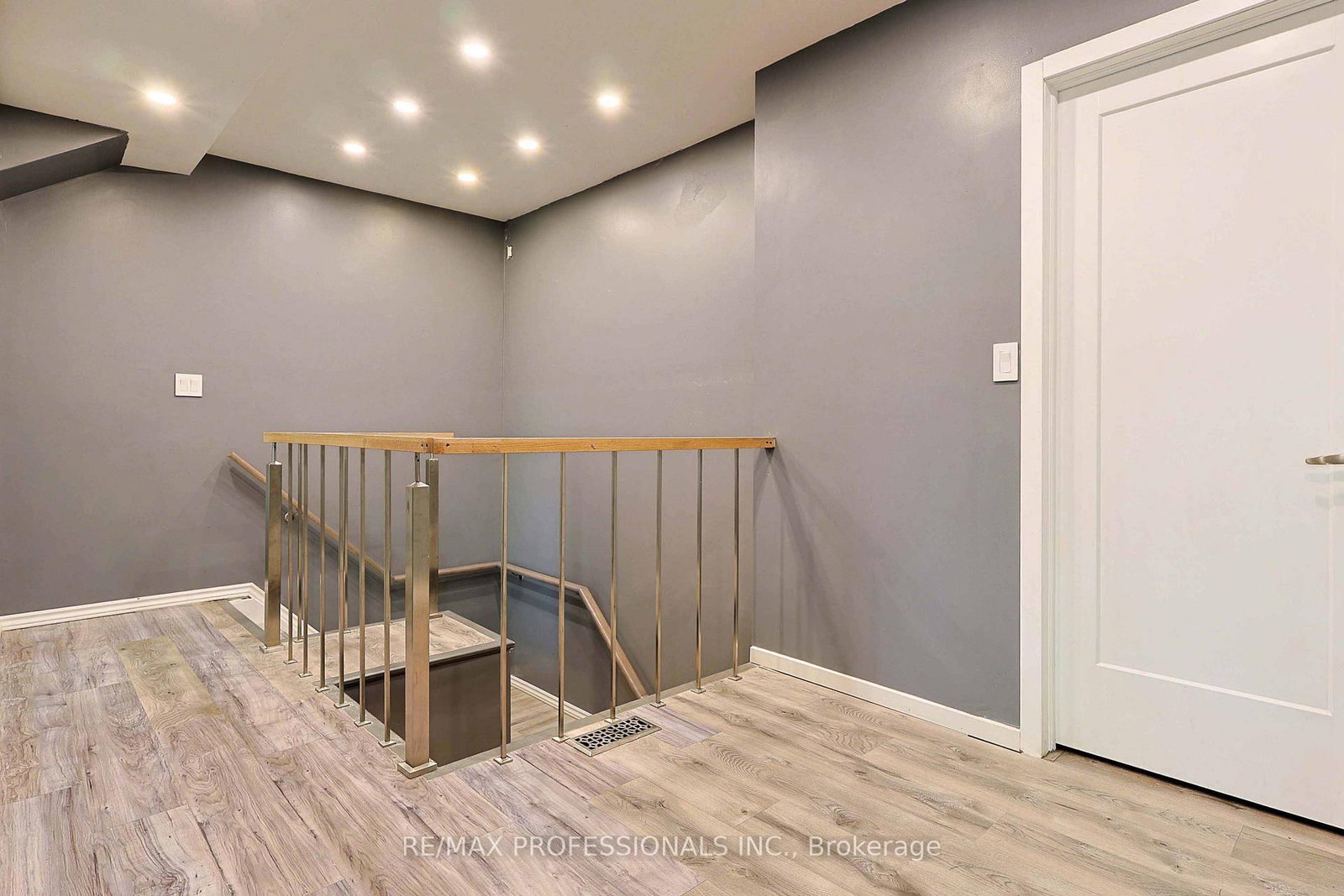 76 Macdonald Street • Toronto, ON photo 14