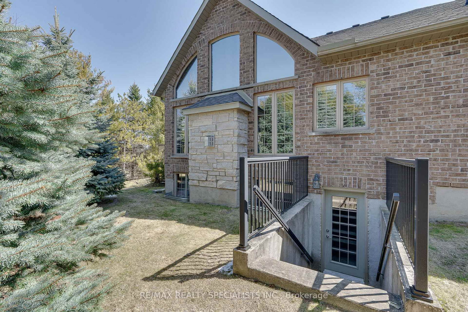 3 Reddington Drive • #2 • Caledon, ON photo 38