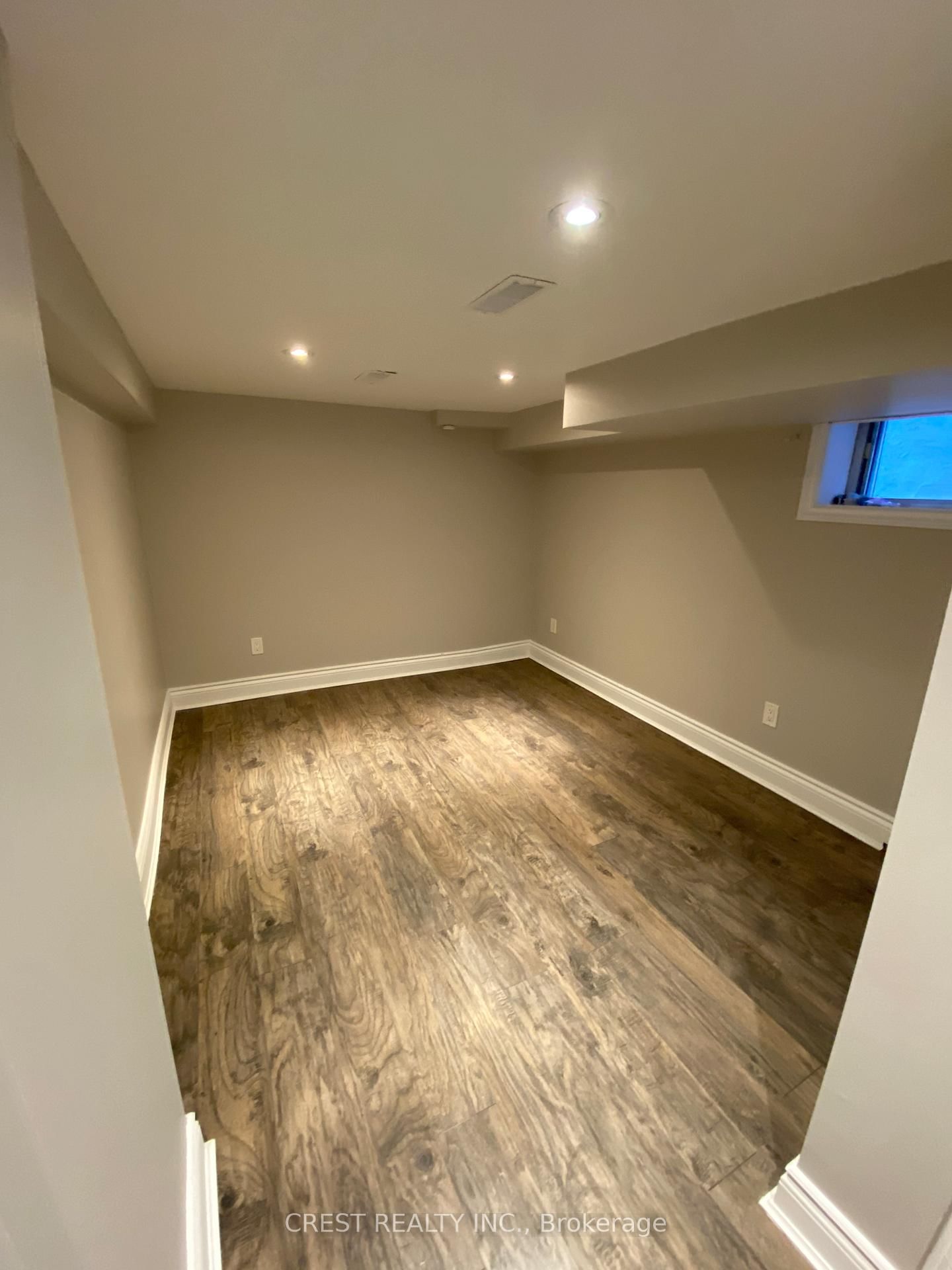 Lower - 485 Whitmore Avenue, Toronto 4