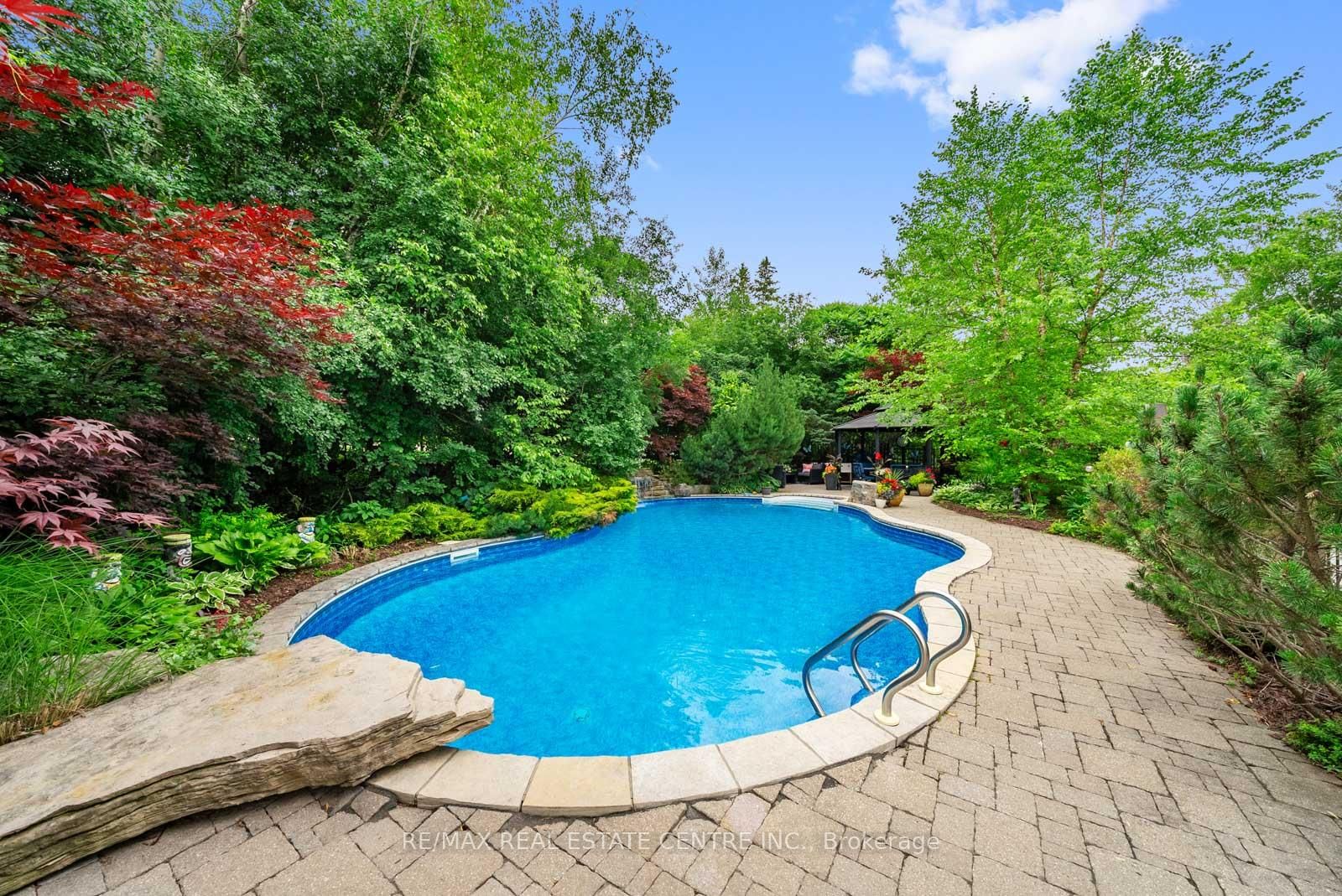 2 Cedar Drive • Caledon, ON photo 10