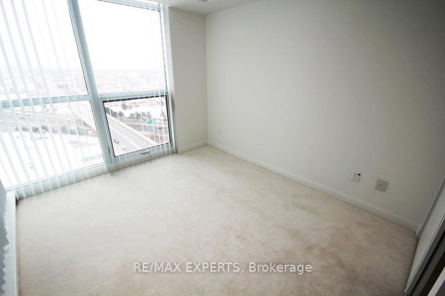 1901 - 215 Sherway Gardens Road