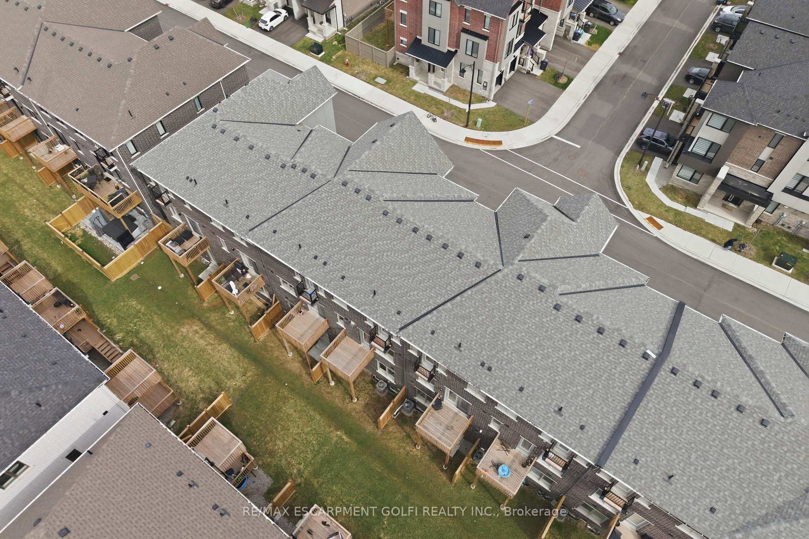 4045 Saida Street • Mississauga, ON photo 34