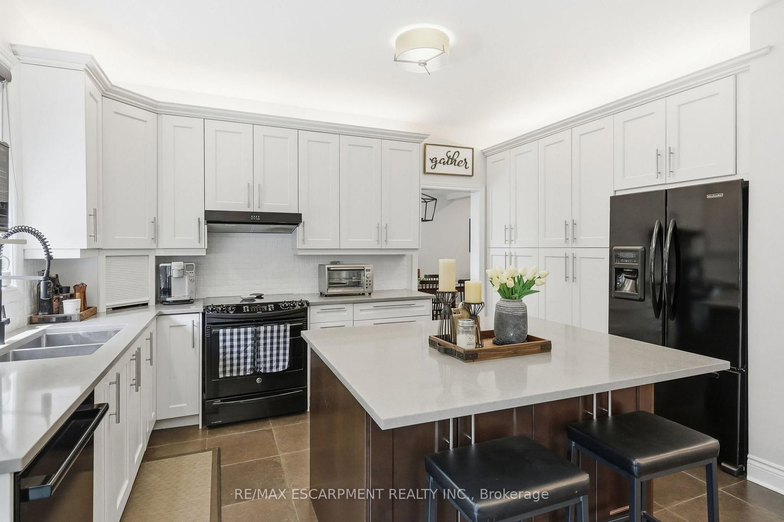 5347 Jameson Crescent • Burlington, ON photo 10