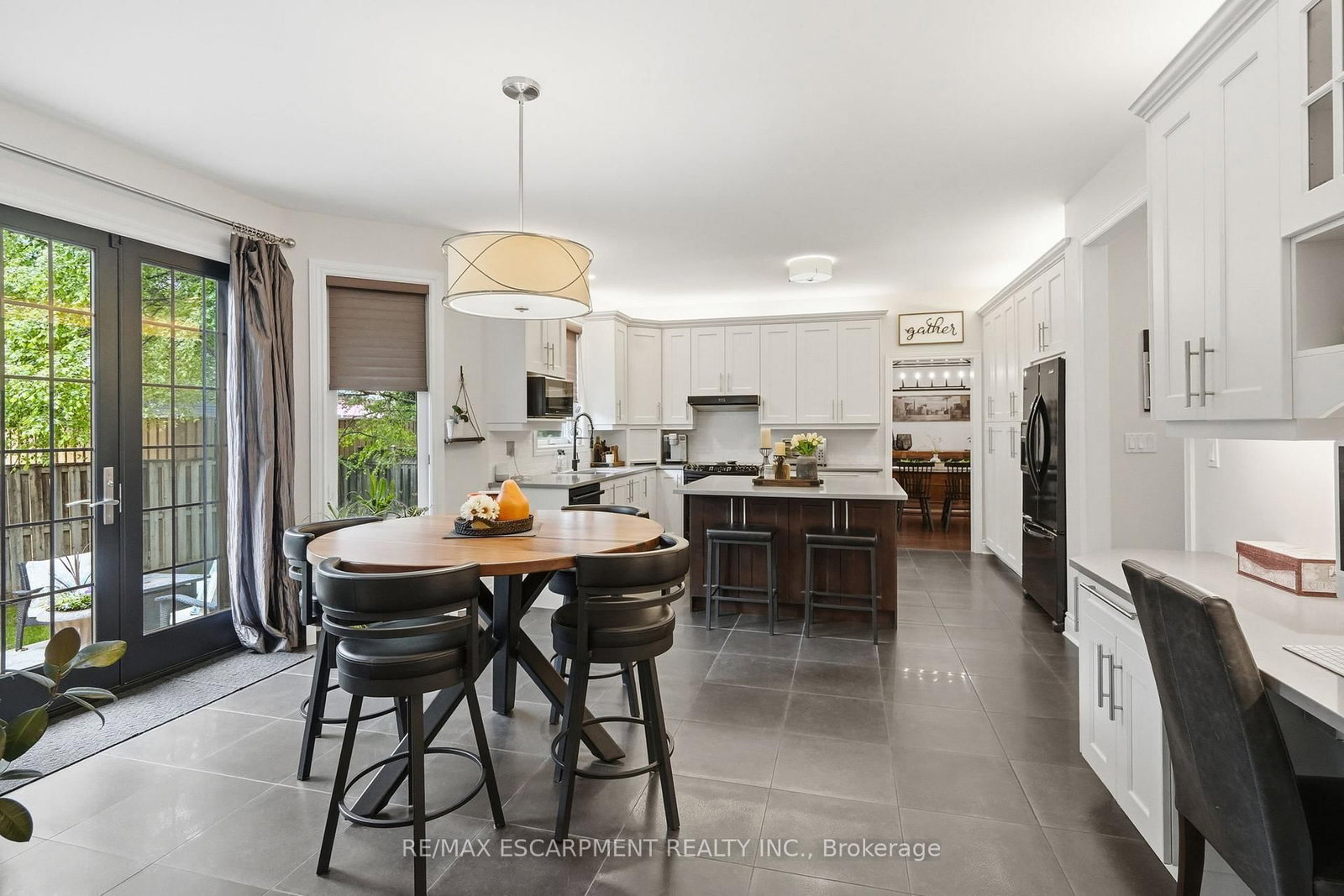 5347 Jameson Crescent • Burlington, ON photo 11