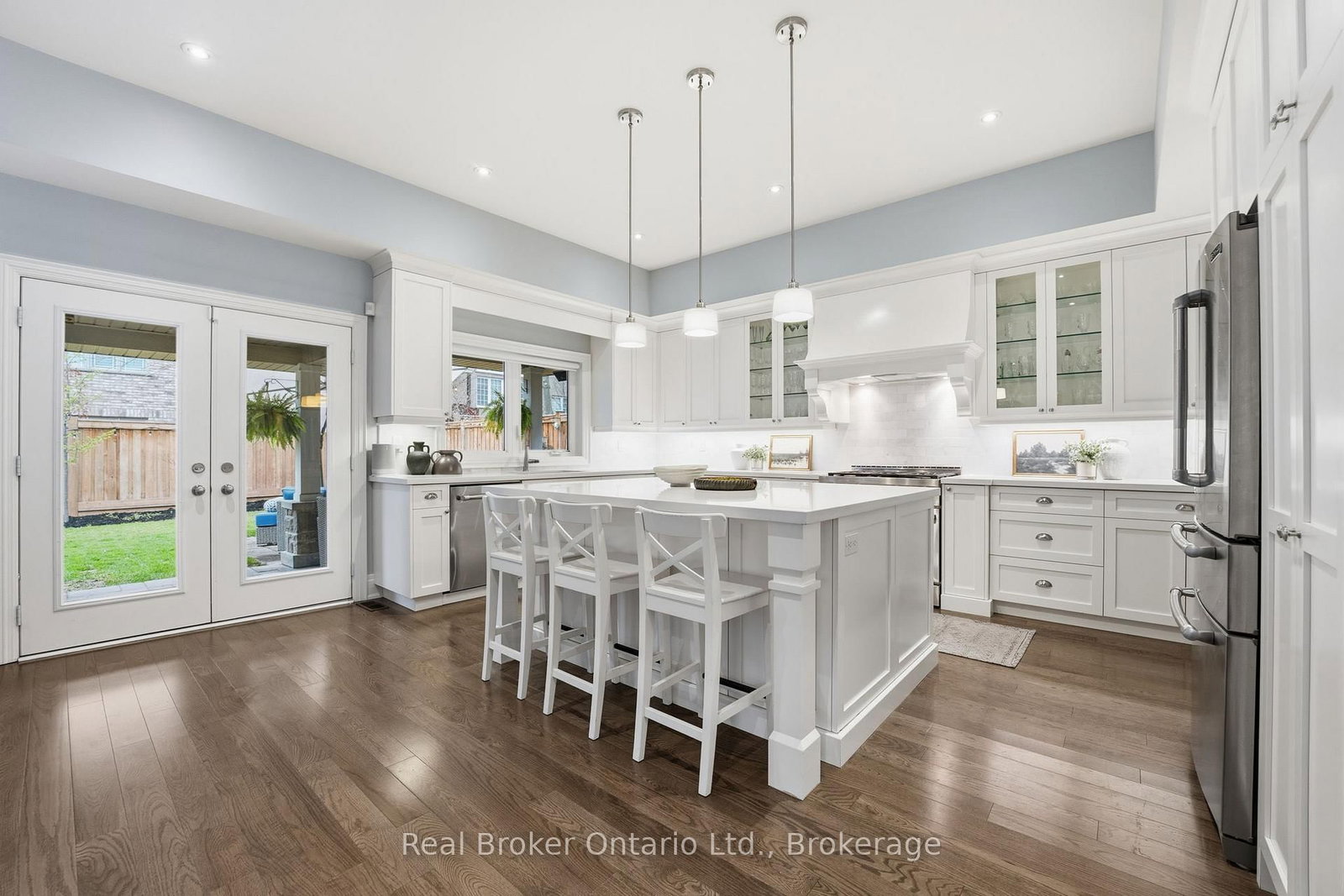 2541 Kate Common • Oakville, ON photo 12