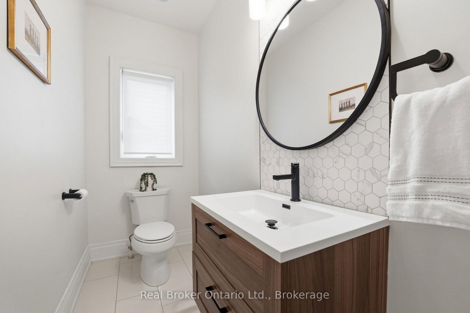 2541 Kate Common • Oakville, ON photo 17