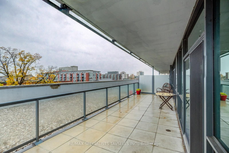 1 Hurontario Mississauga,ON L5G 0A3 — Photo 27