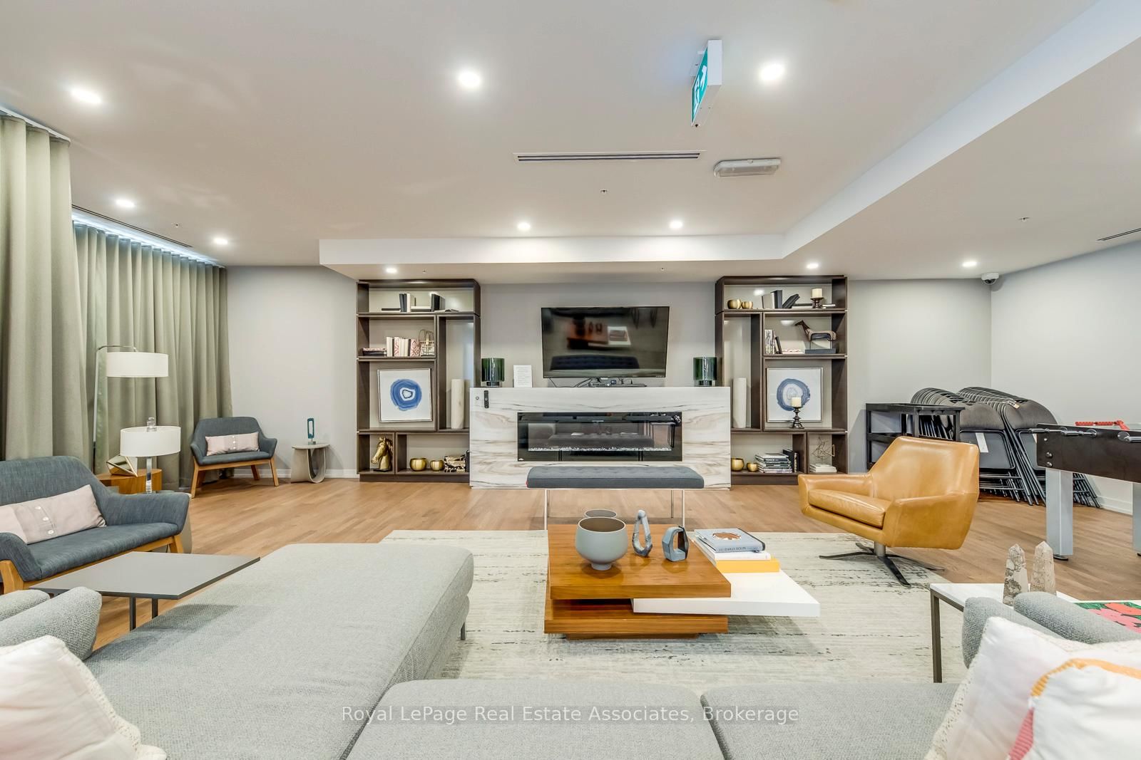 457 E Plains Road • #324 • Burlington, ON photo 25