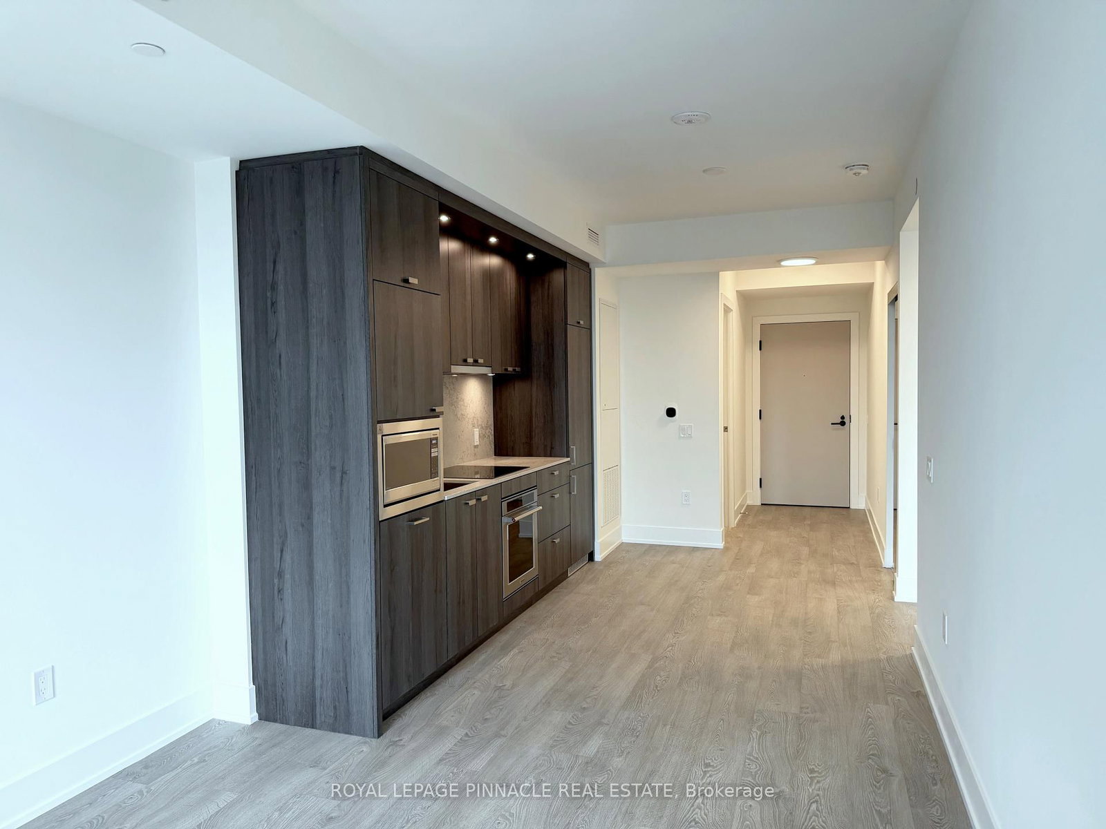 858 Dupont Street • #444 • Toronto, ON photo 3