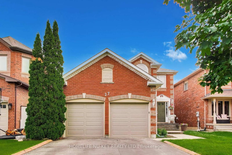 27 Lauchlin Crescent