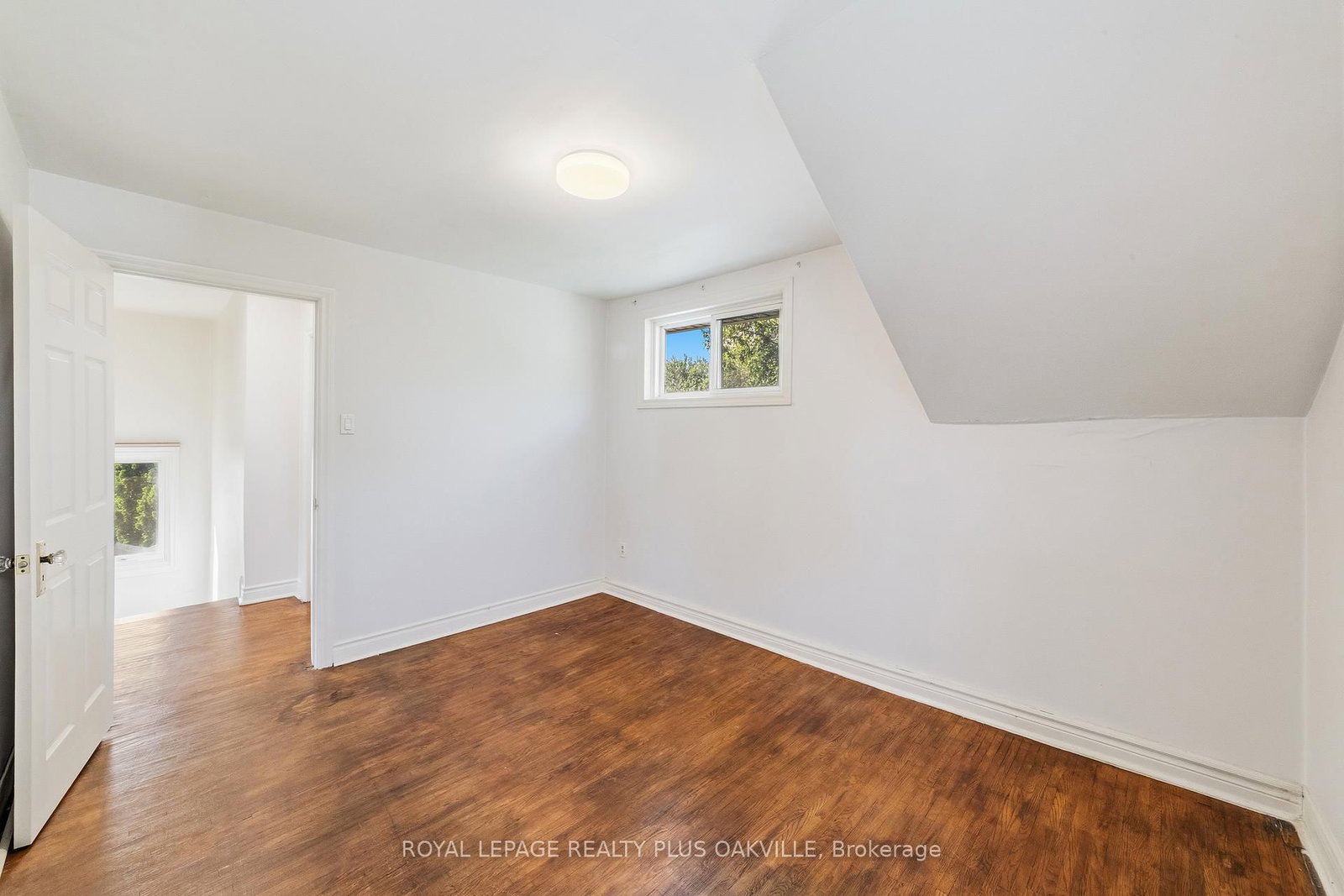 47 Stewart Street • Oakville, ON photo 20
