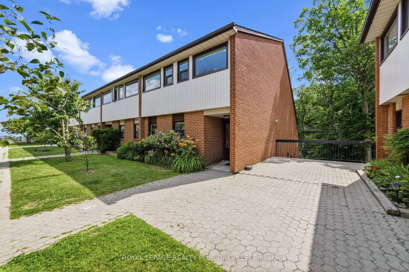 27 - 530 Falgarwood Drive