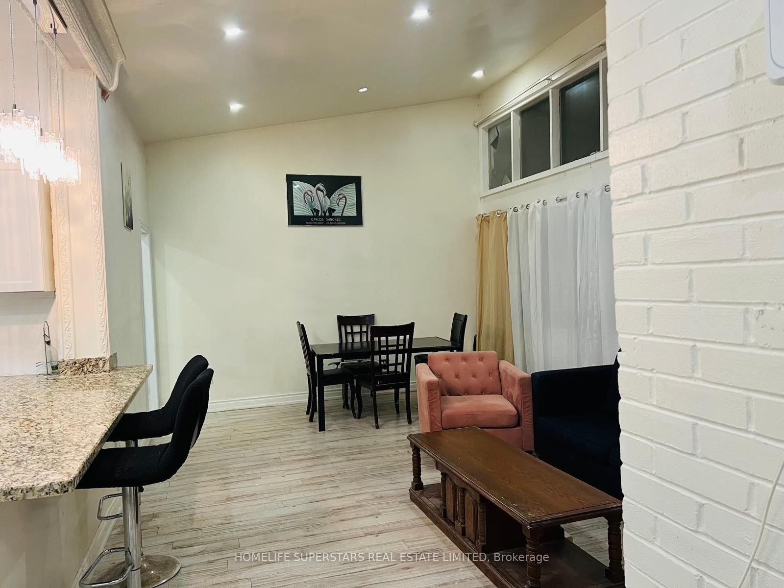 4 Masseygrove Crescent, Toronto, ON, photo 5