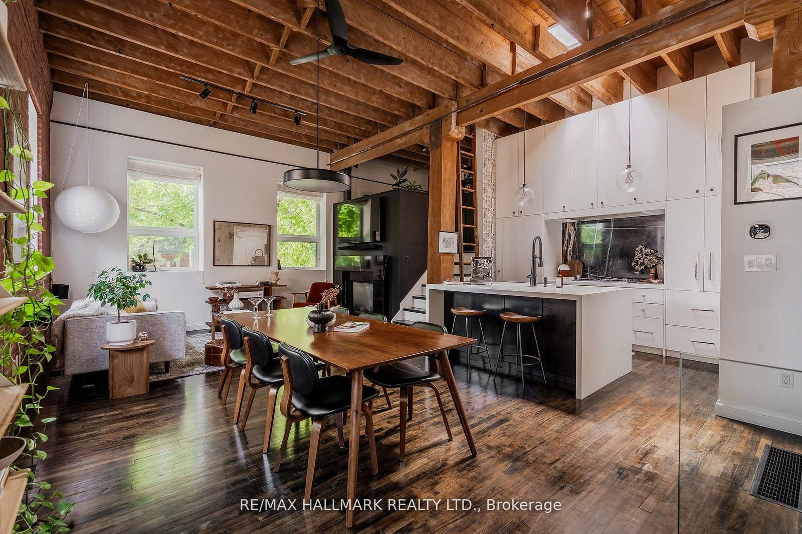Property at 8 Bartlett