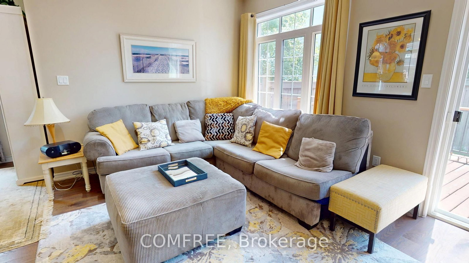 16 Ridgegate Crescent • Halton Hills, ON photo 12