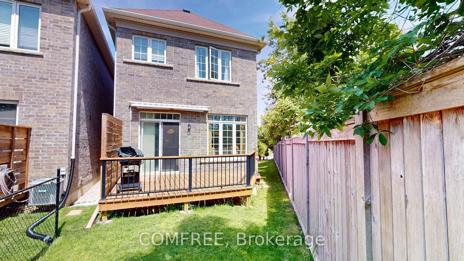 16 Ridgegate Crescent • Halton Hills, ON photo 29