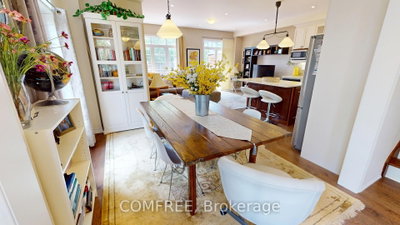 16 Ridgegate Crescent • Halton Hills, ON photo 8