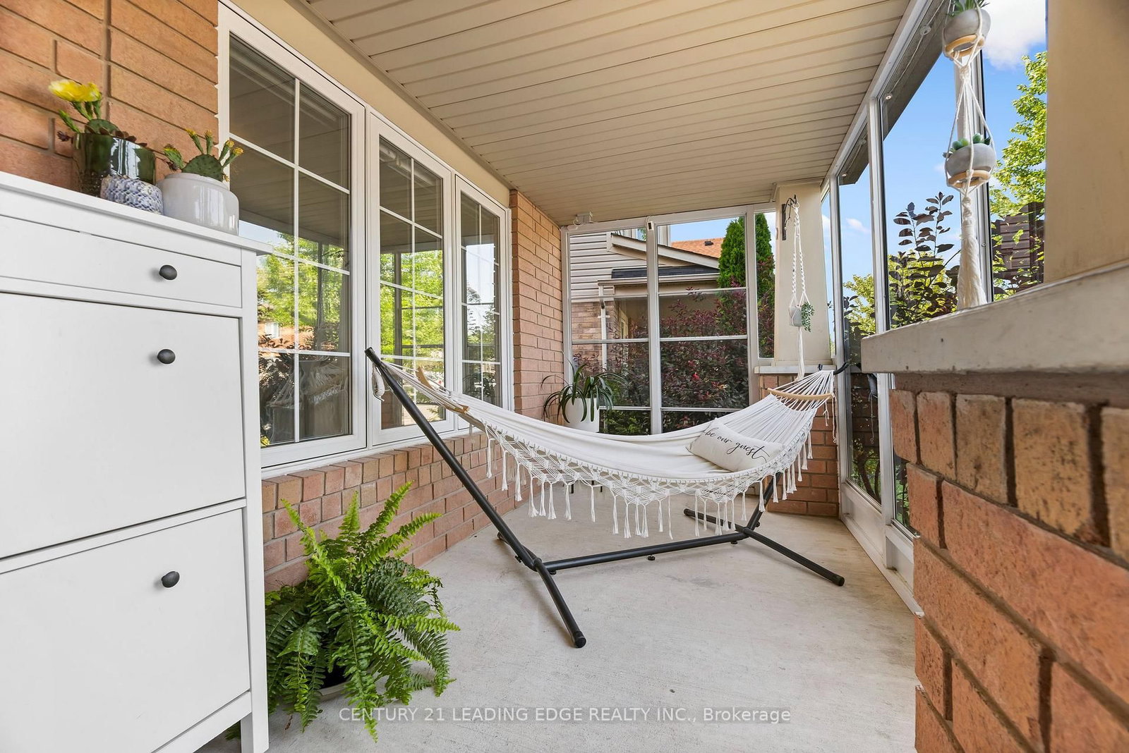 1113 Hepburn Road • Milton, ON photo 8