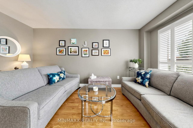 1164 CHAPMAN Crescent
