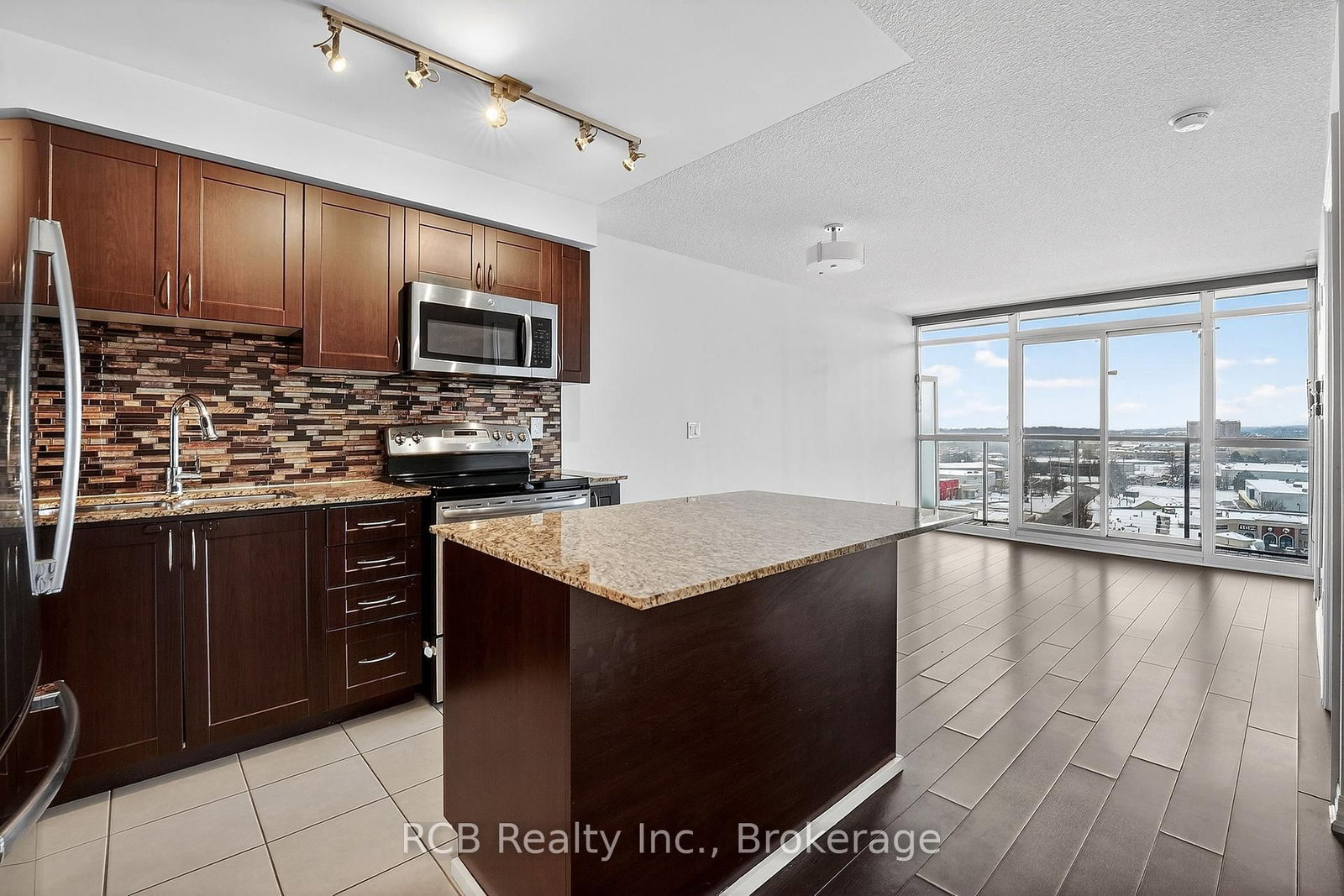 1940 Ironstone Drive • #1006 • Burlington, ON photo 11