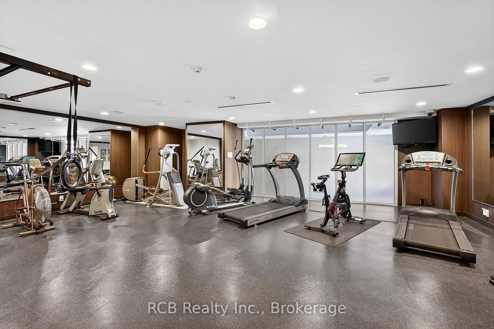 1940 Ironstone Drive • #1006 • Burlington, ON photo 38