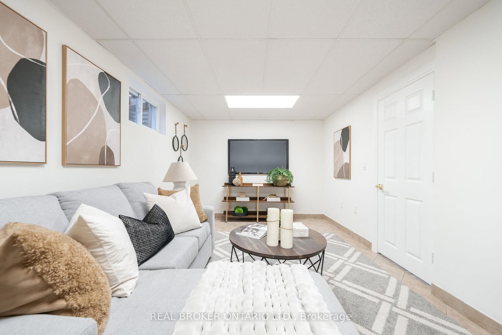 684 Dynes Road • #1 • Burlington, ON photo 24