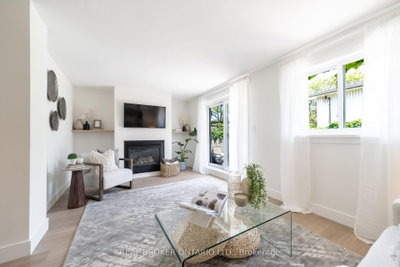 684 Dynes Road • #1 • Burlington, ON photo 6
