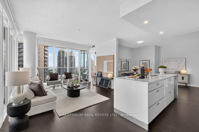 1908-88 Park Lawn Road, Toronto, ON, photo 5