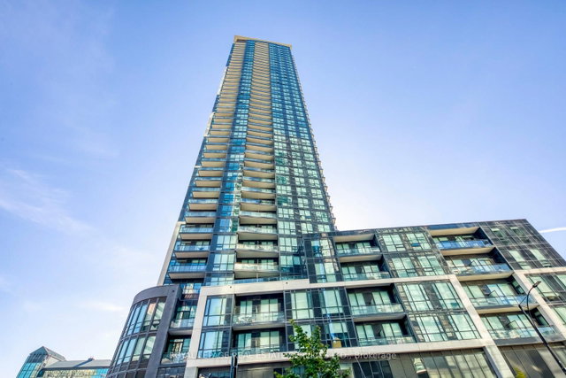 610 - 510 Curran Place