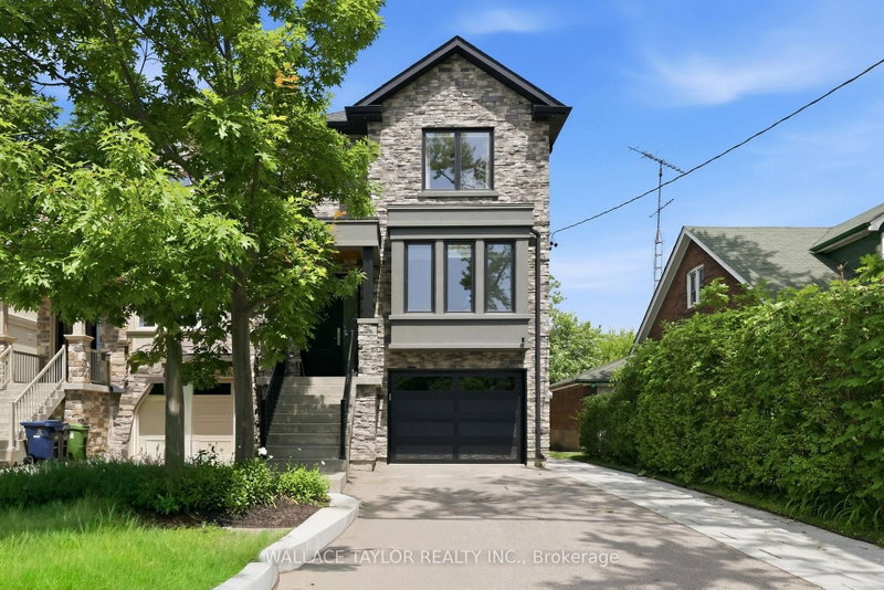 76 Ash Crescent