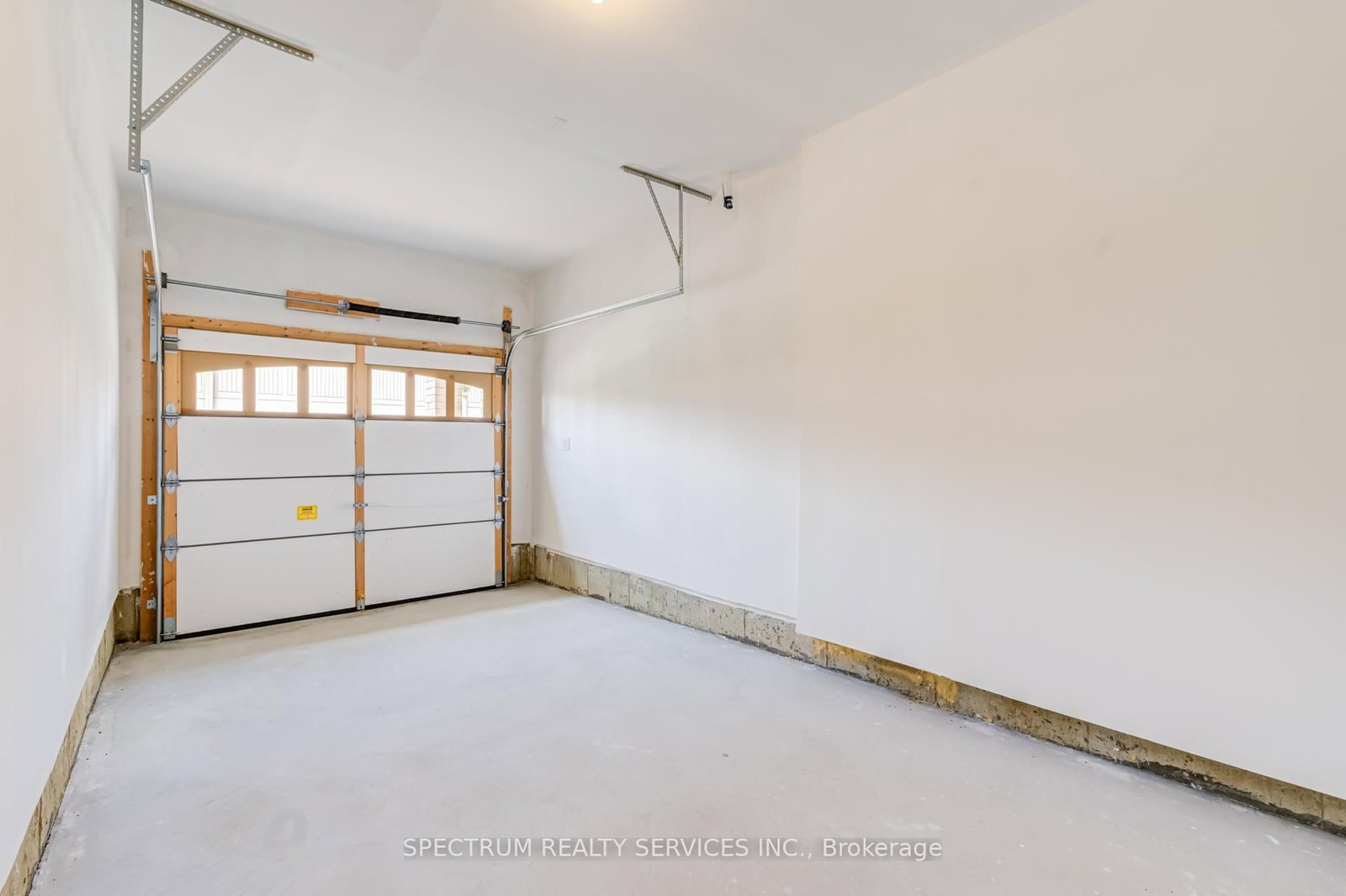 77 Muzzo Drive • Brampton, ON photo 18
